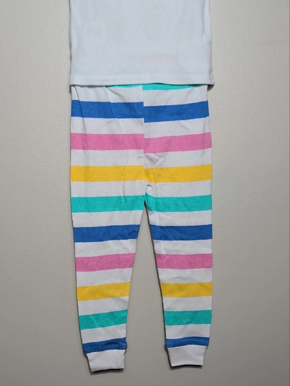 Ms. Rachel Toddler 2 Piece Short Sleeve Top & Pants Pajama Set 18 MO. Rainbow